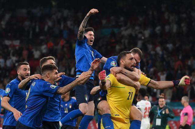 开云在线开户-【观察】团队足球征服欧洲杯，缺球星那就全队皆主角