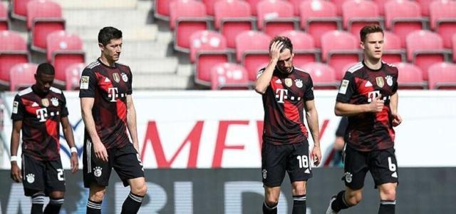 开云在线开户-复出之战状态平平 想破纪录莱万需3场进4球